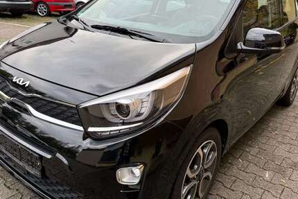 Kia Picanto 41.500 km 14.398 € Bietigheim-Bissingen 74321