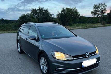 VW Golf