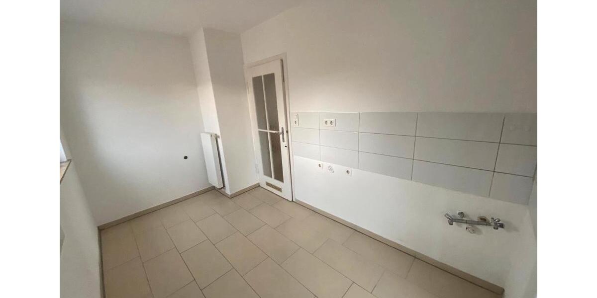 Etagenwohnung Esslingen am Neckar Brühl - 3 Zimmer, 64 m&sup2;, 1.100&euro; | Angebot:25953949