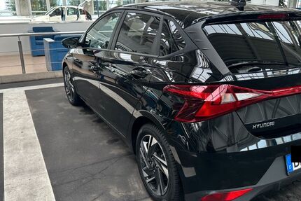 Hyundai i20 24.000 km 17.700 € Leonberg 71229