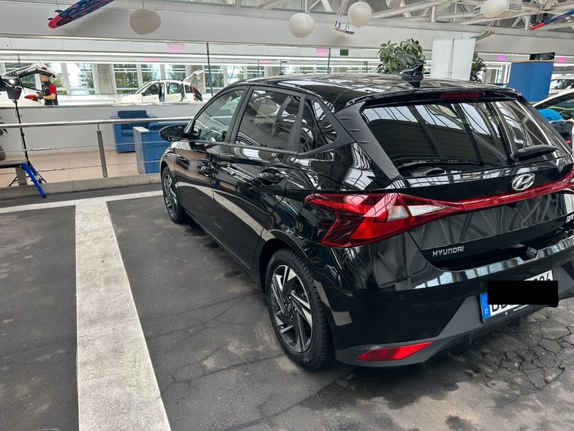 Hyundai i20 24.000 km 17.700 € Leonberg 71229