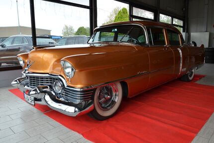 Cadillac Fleetwood 1.400 km 85.990 € Rottenburg 72108