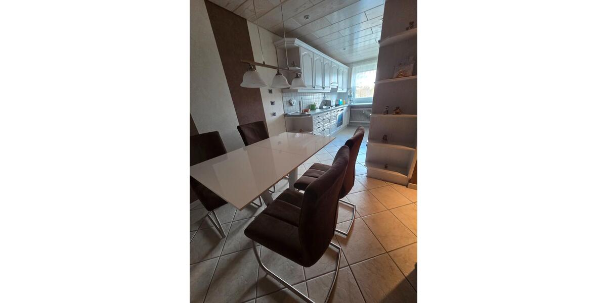 Etagenwohnung Böblingen - 3.5 Zimmer, 85 m&sup2;, 325.000&euro; | Angebot:26640422