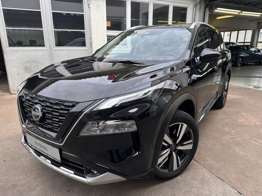 Nissan X-Trail 24.000 km 33.950 € Fellbach 70734