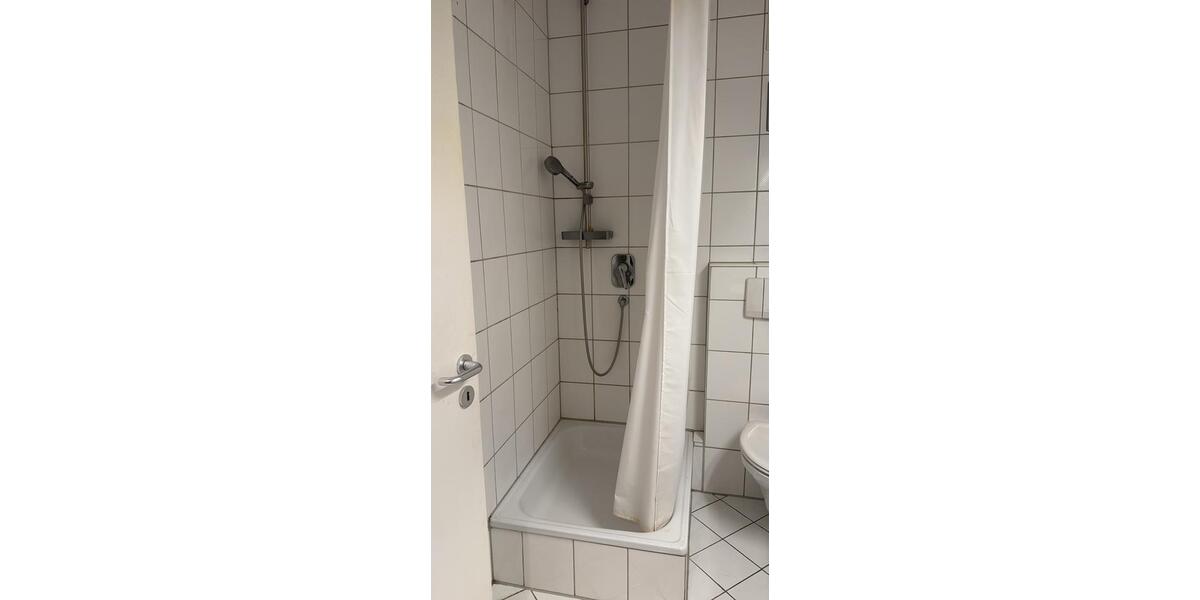 Etagenwohnung Freiberg am Neckar - 1 Zimmer, 28 m&sup2;, 799&euro; | Angebot:24839459