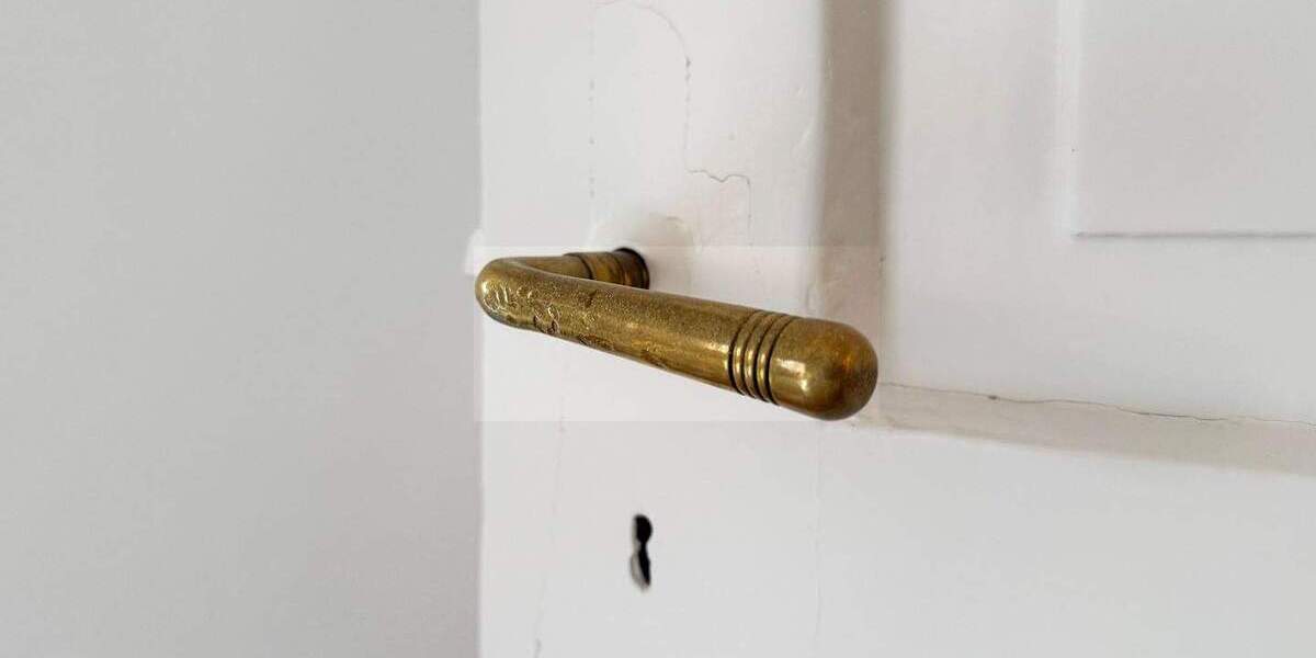 Etagenwohnung Stuttgart West - 5 Zimmer, 140 m&sup2;, 2.450&euro; | Angebot:25837745