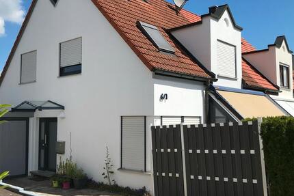 Haus Ostfildern - 5 Zimmer, 125 m&sup2;, 1.490&euro; | Angebot:24850081