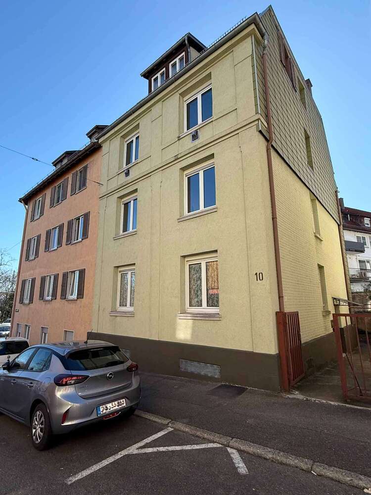Haus zum Kaufen in Stuttgart 575.000 € 191 m²