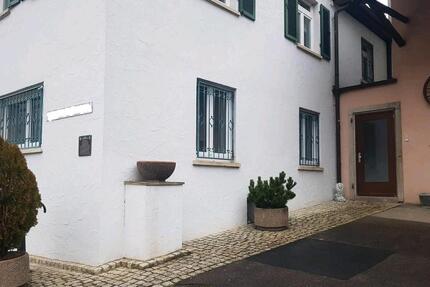 Wohnung Remseck am Neckar - 3 Zimmer, 70 m&sup2;, 780&euro; | Angebot:25350391