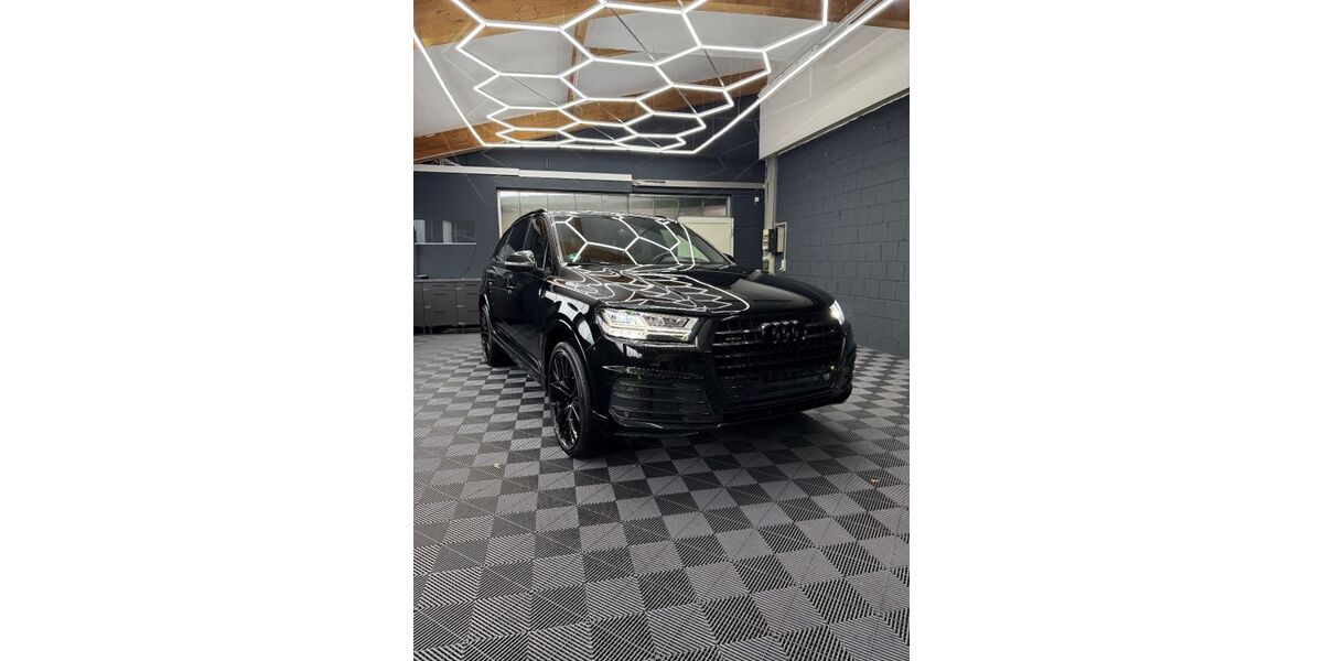 Audi Q7 151.000 km 39.500 &euro; Stuttgart 70435