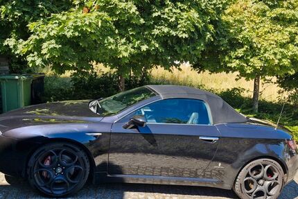 Alfa Romeo Spider 125.000 km 15.000 &euro; Engelsbrand 75331