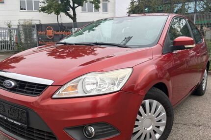 Ford Focus 195.000 km 1.990 € MÖGLINGEN 71696