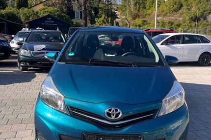 Toyota Yaris 95.000 km 5.999 &euro; Stuttgart 70376