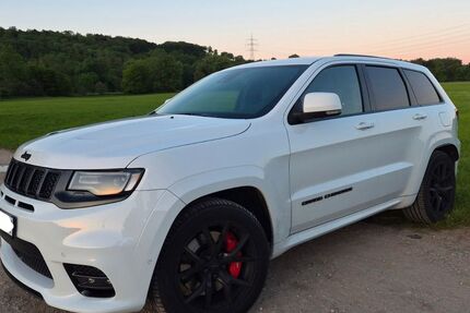 Jeep Grand Cherokee 45.300 km 47.300 &euro; Bempflingen 72658