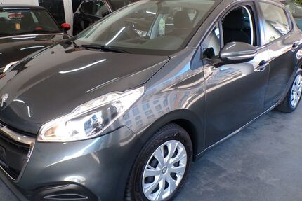Peugeot 208 174.000 km 3.790 &euro; Pforzheim 75172