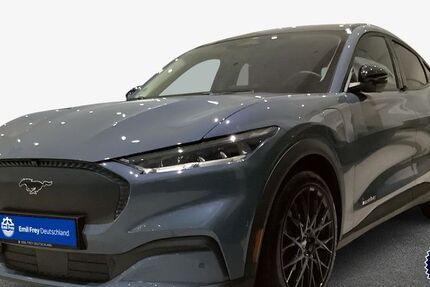 Ford Mustang Mach-E 10.557 km 57.500 € Stuttgart 70190