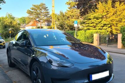 Tesla Model 3 29.100 km 32.000 &euro; Neuhausen 73765