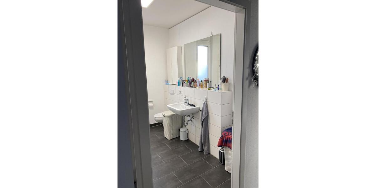 Einfamilienhaus Stuttgart Fasanenhof-Ost - 2.5 Zimmer, 70 m&sup2;, 1.300&euro; | Angebot:24837563