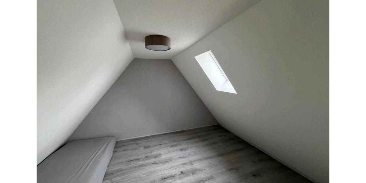 Maisonettenwohnung Neckartenzlingen - 4 Zimmer, 110 m&sup2;, 400.000&euro; | Angebot:26101314