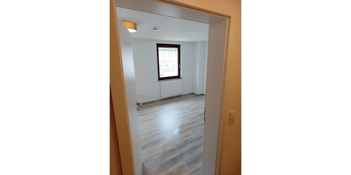 Etagenwohnung Rohrdorf - 3 Zimmer, 80 m&sup2;, 950&euro; | Angebot:26604033