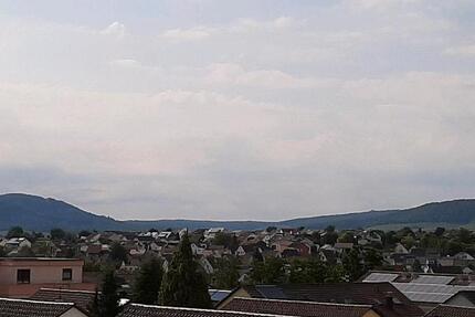 Wohnung Sachsenheim - 4.5 Zimmer, 94 m&sup2;, 1.250&euro; | Angebot:25908018