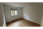 Neu renovierete 3-Zi Wohnung in Esslingen mit GartenTerrasseEBK