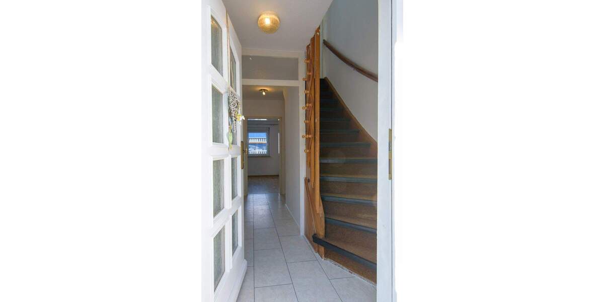 Doppelhaushälfte Pforzheim Huchenfeld - 6 Zimmer, 124 m&sup2;, 389.000&euro; | Angebot:23851785