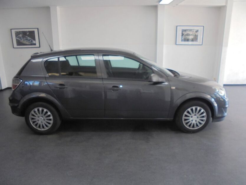 Opel Astra 177.000 km 1.990 € Asperg/Ludwigsburg bei Stuttgart 71679