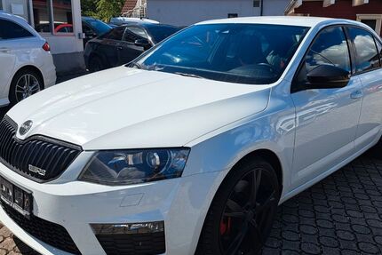 Skoda Octavia 221.089 km 11.400 € Nufringen 71154