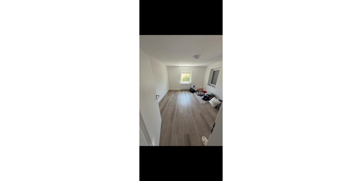 Etagenwohnung Reutlingen Altenburg - 2 Zimmer, 65 m&sup2;, 850&euro; | Angebot:27577623
