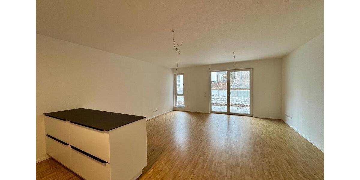 Erdgeschoßwohnung Remseck am Neckar - 3 Zimmer, 83 m&sup2;, 1.555&euro; | Angebot:25268984