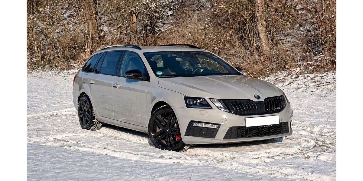 Skoda Octavia 89.000 km 20.700 &euro; Böblingen 71032