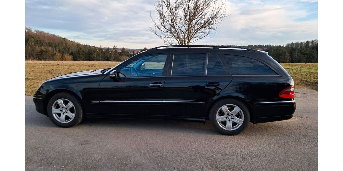 Mercedes-Benz E 200 141.500 km 8.900 &euro; Ebhausen 72224