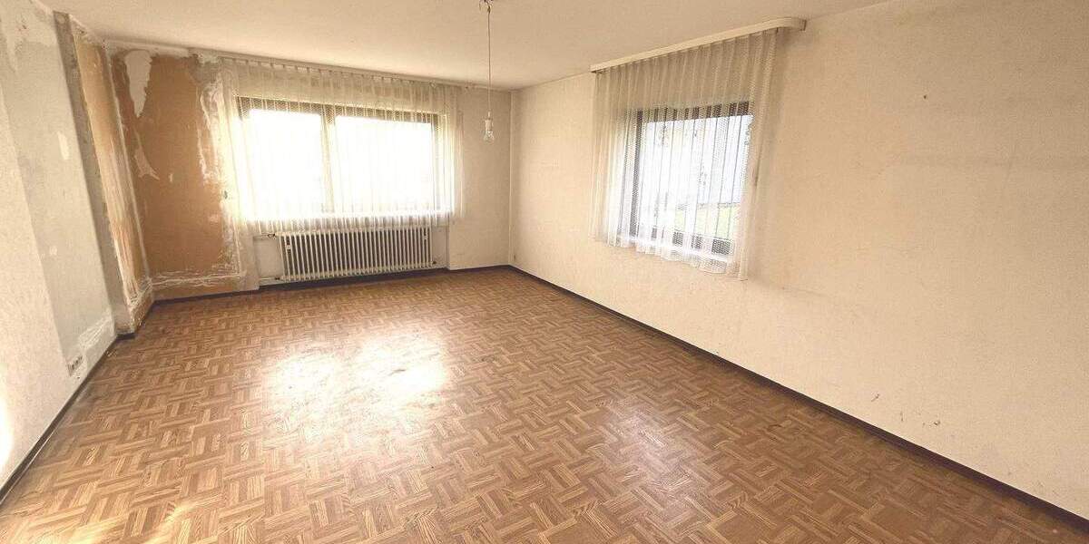 Einfamilienhaus Weil der Stadt Schafhausen - 8 Zimmer, 159 m&sup2;, 460.000&euro; | Angebot:24827090