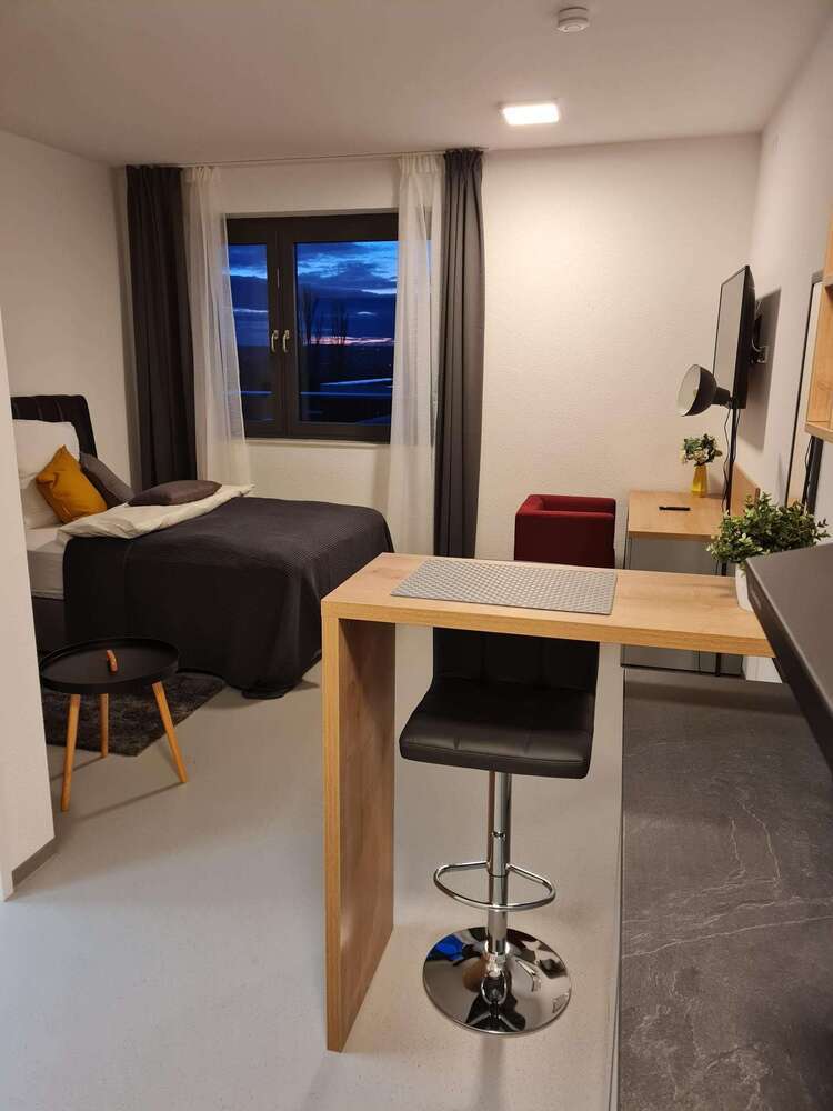 Wohnung zum Mieten in Denkendorf 899 € 25 m²