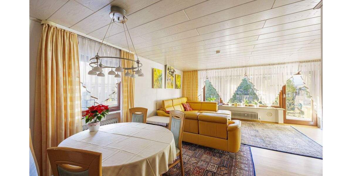 Reihenendhaus Ludwigsburg Eglosheim - 5 Zimmer, 144 m&sup2;, 429.000&euro; | Angebot:24286027