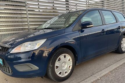 Ford Focus 116.000 km 3.990 € Holzgerlingen 71088