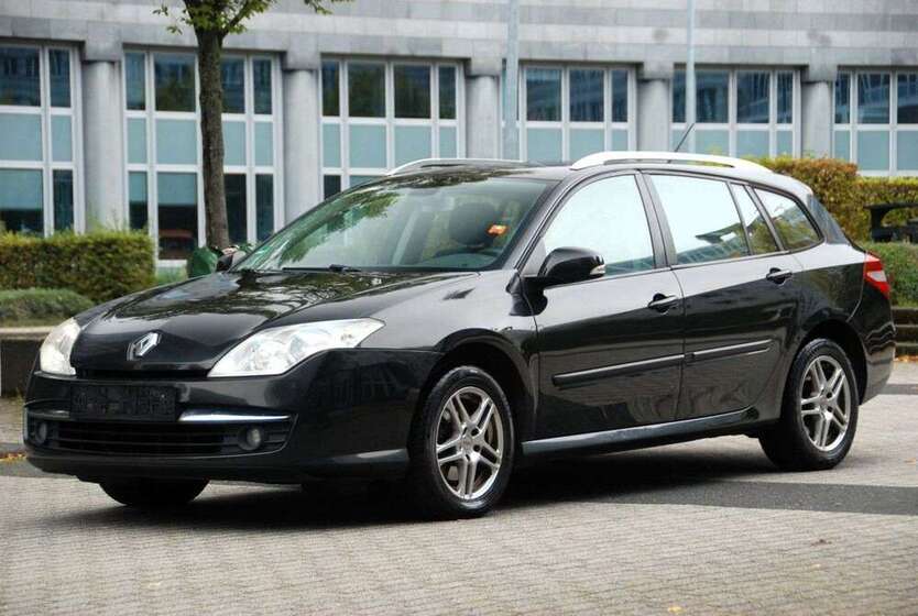 Renault Laguna 224.000 km 2.490 € Stuttgart 70567