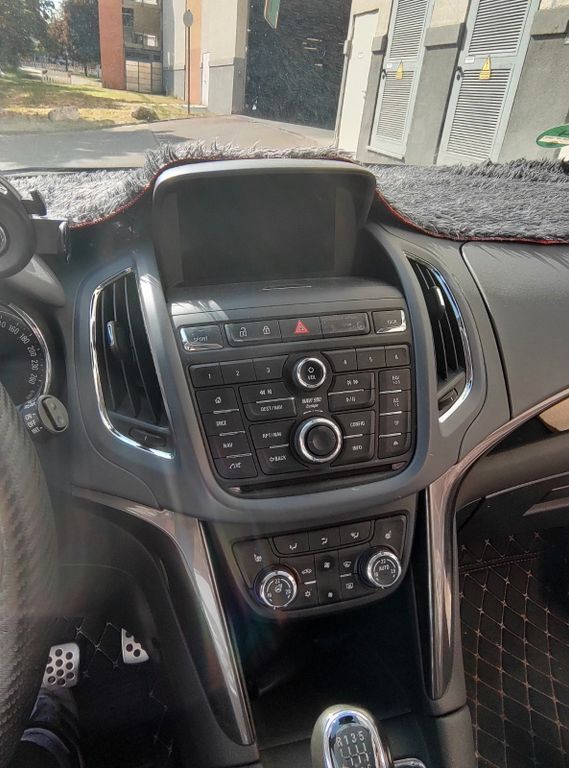 Opel Zafira Tourer 167.000 km 7.500 € Sindelfingen 71065