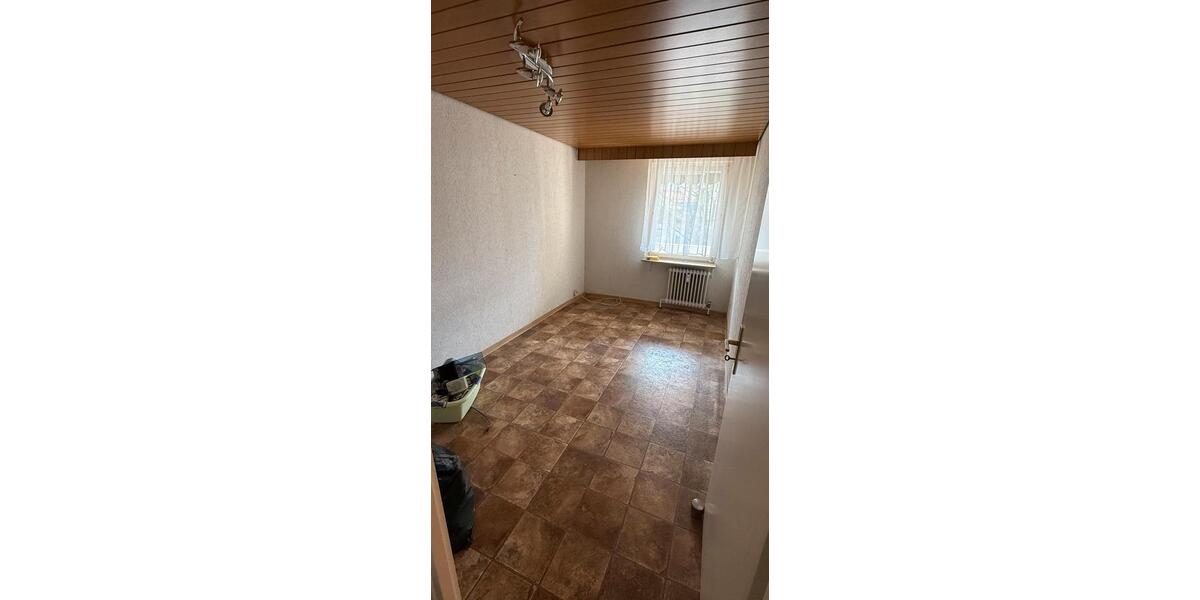 Etagenwohnung Ditzingen - 4 Zimmer, 83 m&sup2;, 265.000&euro; | Angebot:26600649