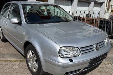 VW Golf 170.000 km 1.999 &euro; Pforzheim 75177