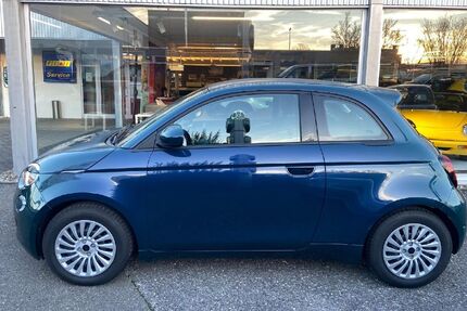 Fiat 500e 9.450 km 23.990 € Asperg 71679