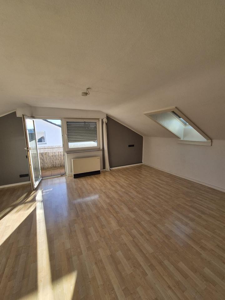 Exklusive Wohnung mit hochwertige EBK und Balkon