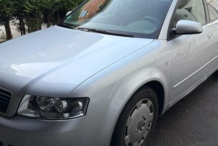 Audi A4 180.000 km 3.500 &euro; Sindelfingen 71063