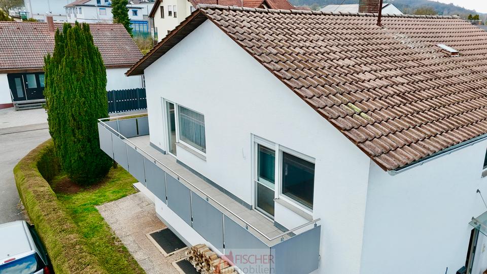 Etagenwohnung Vaihingen an der Enz - 4 Zimmer, 112 m&sup2;, 1.200&euro; | Angebot:25987146
