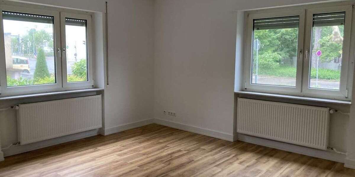 Etagenwohnung Ludwigsburg - 4 Zimmer, 91 m&sup2;, 980&euro; | Angebot:26630620