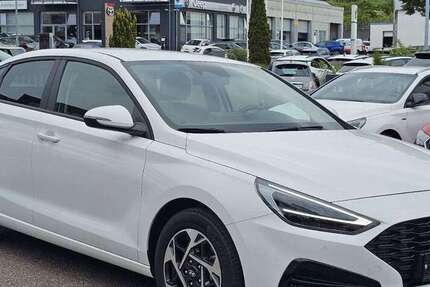 Hyundai i30 6.130 km 20.950 &euro; Leonberg 71229