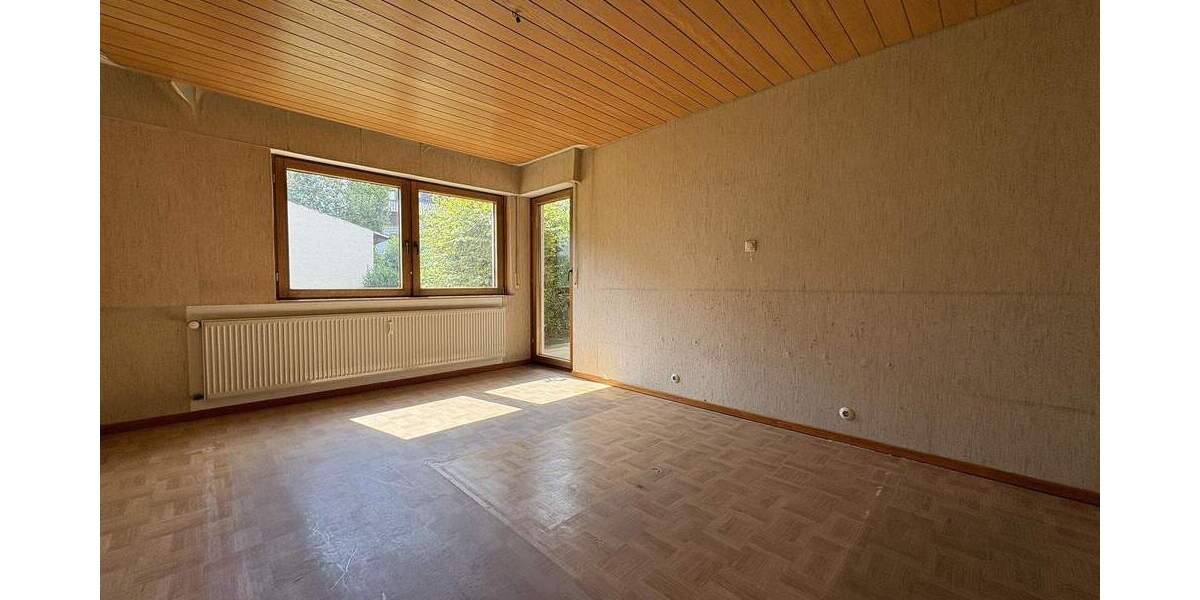 Mehrfamilienhaus, Wohnhaus Steinenbronn - 8 Zimmer, 155 m&sup2;, 669.000&euro; | Angebot:25748771