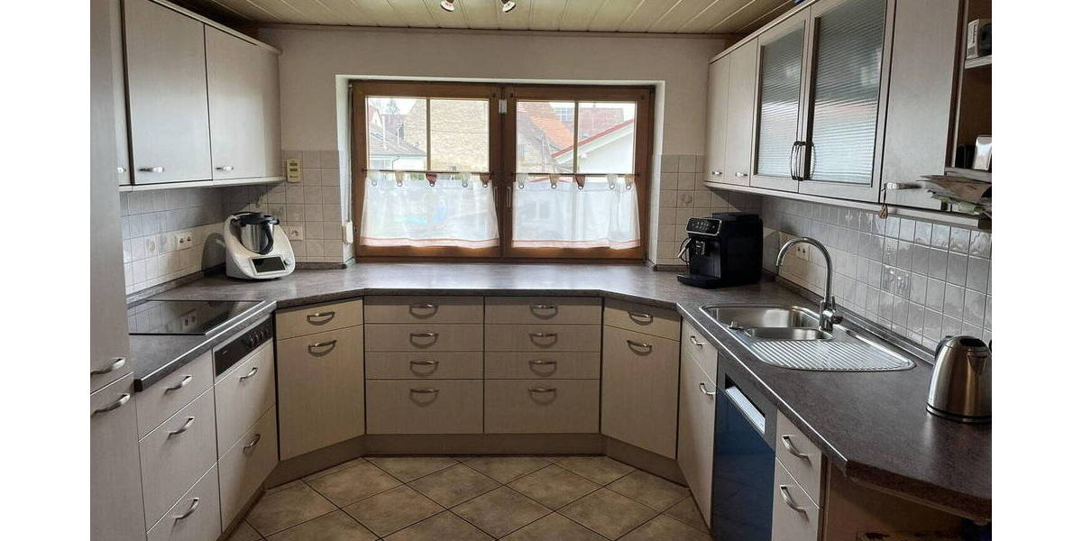 Etagenwohnung Rottenburg am Neckar Baisingen - 5 Zimmer, 170 m&sup2;, 416.500&euro; | Angebot:26627617