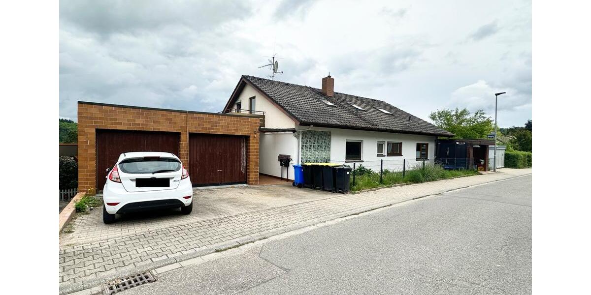 Mehrfamilienhaus, Wohnhaus Pforzheim Eutingen - 11 Zimmer, 268 m&sup2;, 599.000&euro; | Angebot:26539430